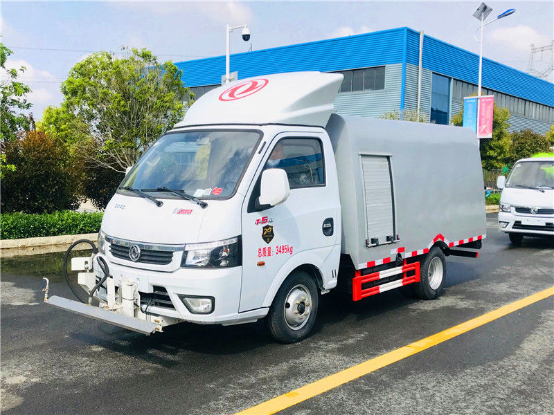 國(guó)六東風(fēng)途逸小型路面清洗車(chē)